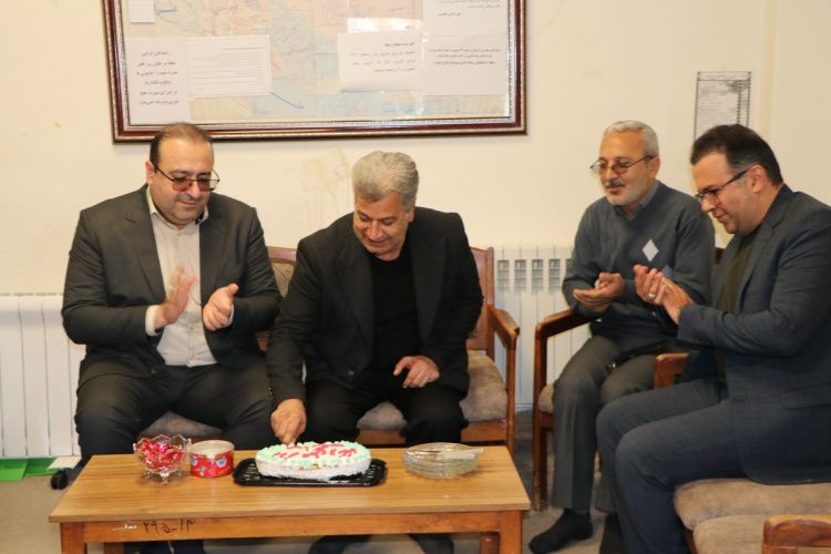 تقدیر از رانندگان نوسازی مدارس گلستان به مناسبت گرامیداشت روز حمل و نقل