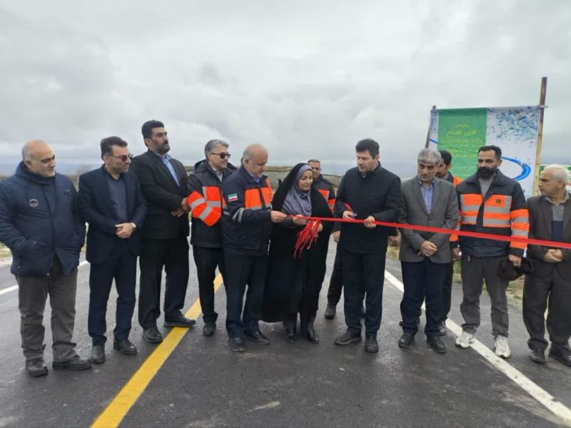 بهره برداری از روکش راه روستایی اسلام آباد شاده کردکوی با حضور معاون استاندار
