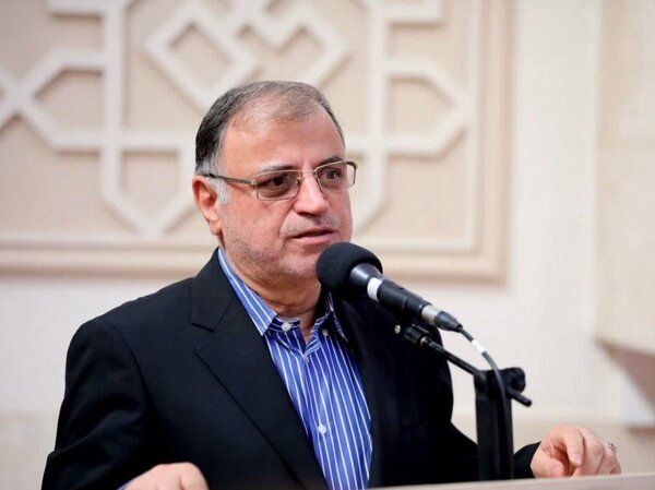 استاندار گلستان:بانک هایی که وام ازدواج و فرزند آوری را پرداخت نکرده اند ؛ در هیچ جلسه و مراسم استانداری حق حضور‌ندارند.