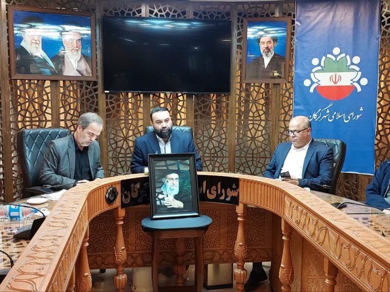 بررسی گردشکار تالار شهر، عملکرد کمیسیون ماده صد و ساماندهی دستفروشان در کمیسیون حقوقی شورای شهر گرگان