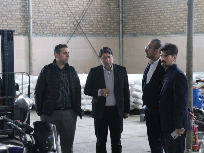 بازدید مدیرکل امور اقتصادی و دارایی گلستان از انبار اموال تملیکی تقدیر از نظم انبارهای اموال تملیکی گلستان و تأکید بر تسریع در تعیینتکلیف پروندهها