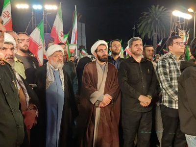 حضور حجت‌الاسلام والمسلمین علی شیرازی رئیس سازمان عقیدتی سیاسی فراجا، سردار حاتمی فرمانده مرزبانی استان گلستان و سردار دادگر فرمانده انتظامی استان  در تجمع شبانه مردم دارالمومنین گرگان