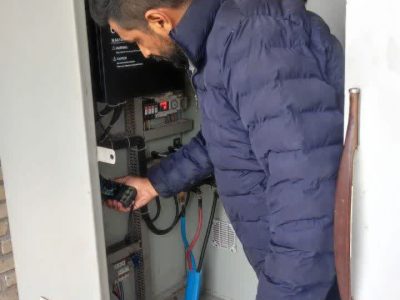 تامین آب شرب پایدار در آزادشهر؛ پایان تعمیرات تابلو برق چاه‌های کلیدی