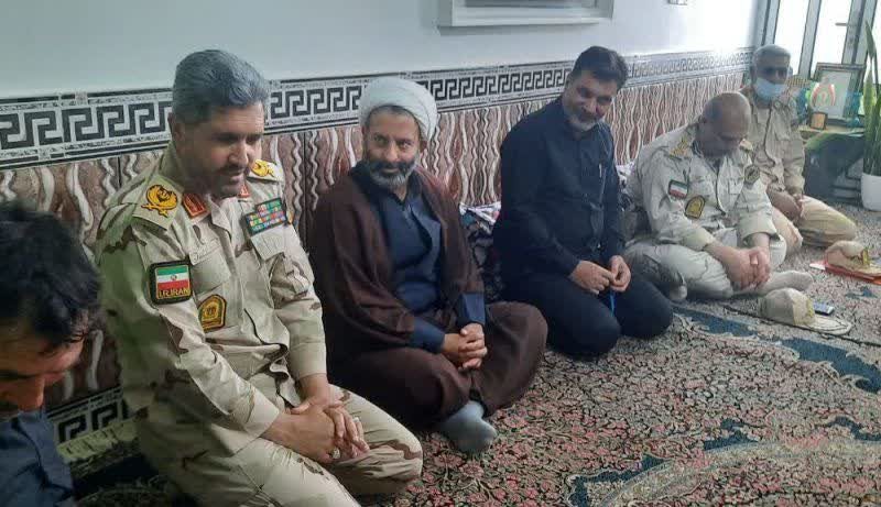 دیدار فرمانده مرزبانی استان گلستان با خانواده شهید مرزبانی