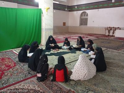 طنین تلاوت‌های بهشتی در مسیر «بدرقه آفتاب»؛ تجلی ارادت نونهالان روستای عطاآباد به قائد شهید