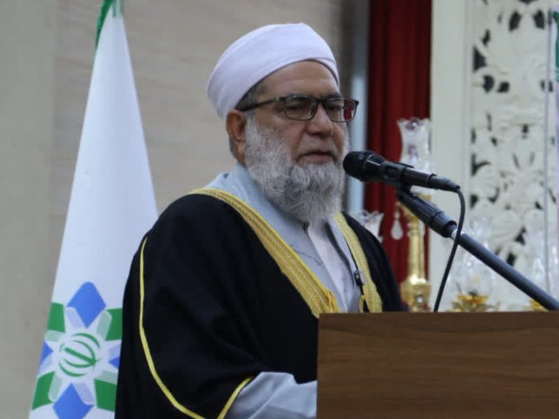 خون شهیدان چراغ راه و مایه وحدت امت اسلامی است