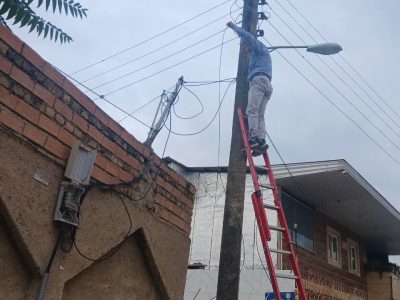رفع خرابی ناشی از سرقت کابل و کابل‌کشی مجدد از پست‌های مجاور در شهر جلین