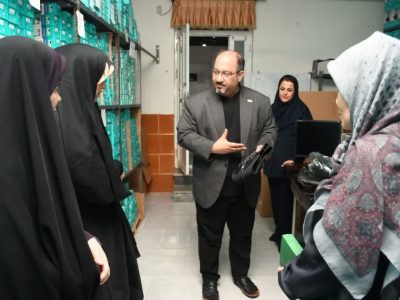 بازدید مدیرکل امور زنان و خانواده استانداری از شرکت دانش‌بنیان «سپید تن پرنیان پویش