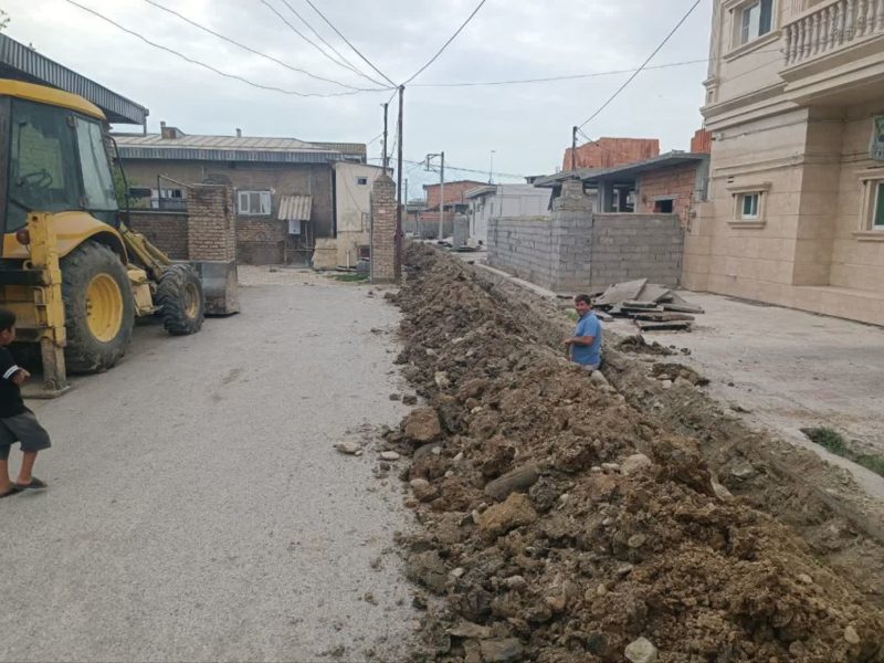 آغاز عملیات اصلاح و بهسازی شبکه آب‌رسانی در روستای چپاقلی شهرستان ترکمن