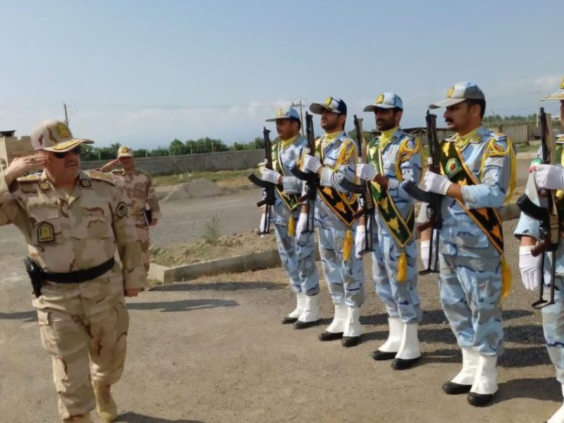 دیدار چهره به چهره فرمانده مرزبانی گلستان با مرزبانان بندرترکمن
