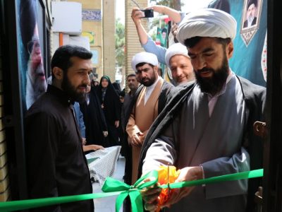 گرزین: شناخت منظومه فکری امامین انقلاب باید به یک مطالبه عمومی تبدیل شود